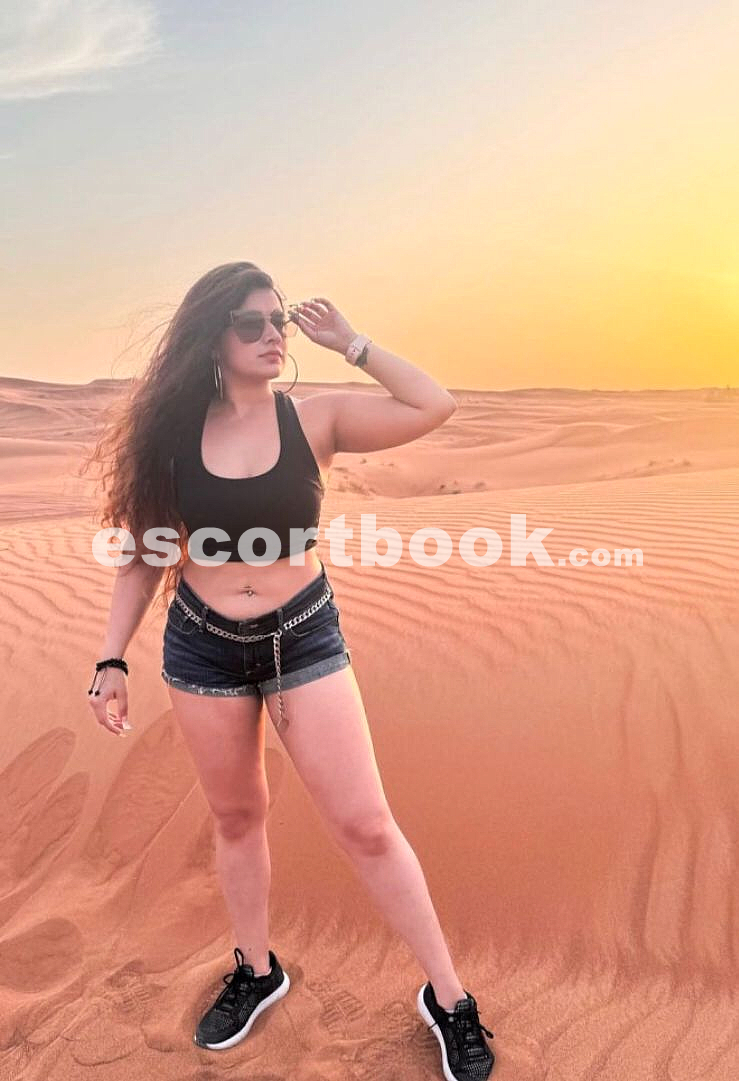 https://userfiles.escortbook.com/ef/0/155/314/full_68a57f9818fa3.jpg